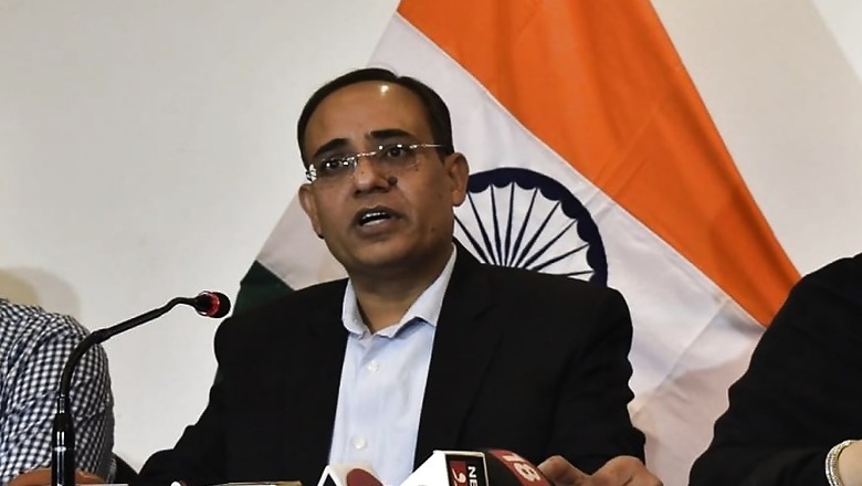 Jammu & Kashmir Signs Over Rs 2,100 Crore MoUs During Investment Summit Roadshow in Mumbai