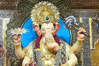 WATCH: First Look of Mumbai's Lalbaugcha Raja Ahead of Ganesh Chaturthi