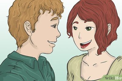 How to Flirt With Boys Without Being Obvious