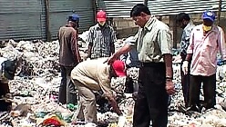 Govt clears Bill to curb plastic bags use in Delhi