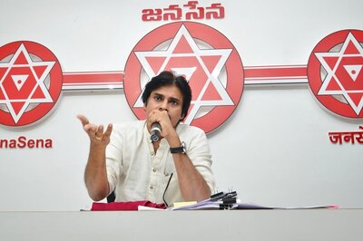 Pawan Kalyan Slams Andhra Govt, Says Farmers Who Gave Land for Development of Capital Now Crying