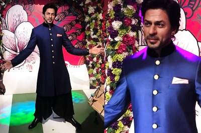 Shah Rukh Khan's Wax Figure Unveiled At Madame Tussauds Delhi; See Pics