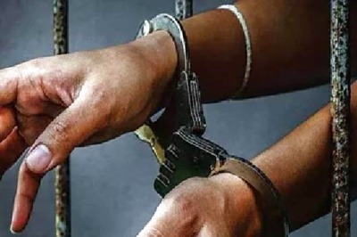 MEA's Driver 'Honey Trapped' by ISI, Arrested in Delhi for Passing Confidential, Sensitive Info to Pak