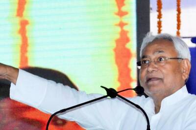 'Different People Have Different Opinions': Nitish Kumar Refuses to Join Issue With Sharad Pawar on Adani