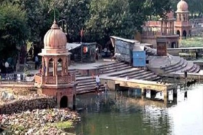 Lucknow's Gulala Ghat to be Developed as Shooting Location to Attract Filmmakers