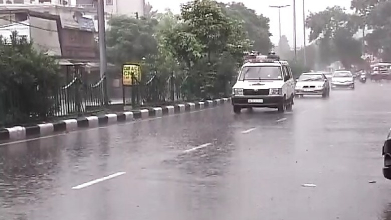 Season's heaviest rain halts Delhi
