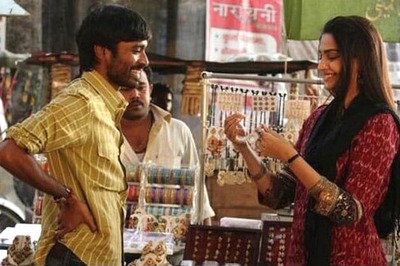 Watch: Dhanush declare his love for Sonam in 'Raanjhanaa' song
