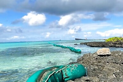 Mauritius races to contain oil spill, protect coastline