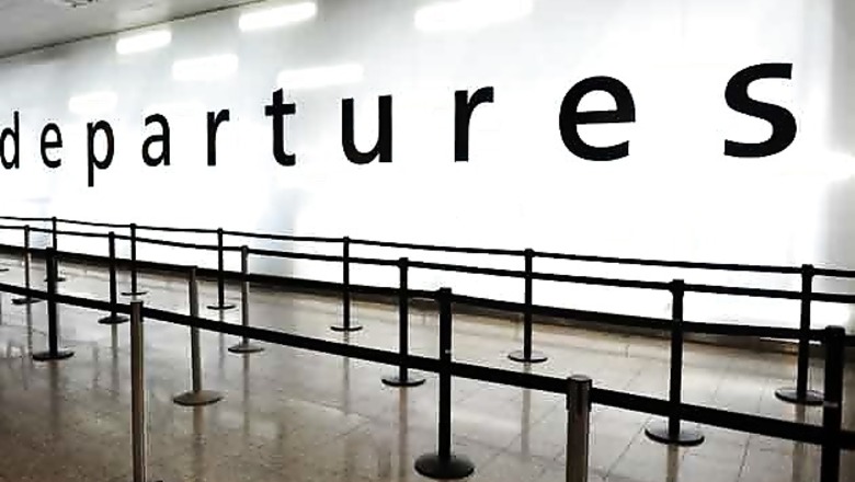Delhi, Hyderabad airports top complaint list