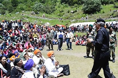 Uttarakhand floods: Stranded pilgrims being exploited, forced to buy food at high rates