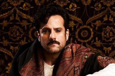 Fardeen Khan Shares Photos From Heeramandai’s Look Test As Wali Mohammad, Fans Say ‘Welcome Back’