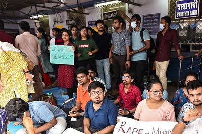 In First Call After Kolkata Doctor's Rape-Murder, Hospital Official Informed Family She Died By Suicide: Report