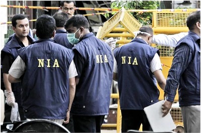 J&K: NIA Conducts Searches in Srinagar Related to Terror Funding; Local Police, CRPF Assist