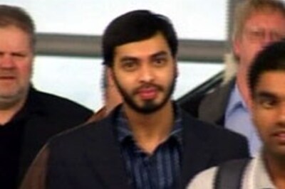 Visa cancellation legally flawed: Haneef's lawyer