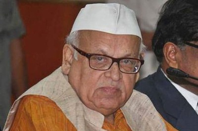 Aziz Qureshi asks people to be grateful to freedom fighters