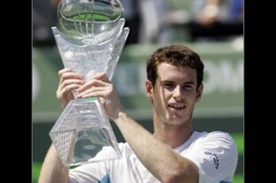 Murray beats Djokovic to win Sony Ericsson Open