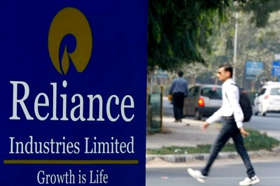 Reliance Industries Q1 Net Rises 6.8%; Consumer Businesses Contribute a Third of Pre-tax Profits