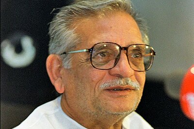 Theatre more interesting than films, says Gulzar