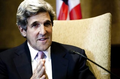 John Kerry meets Pakistan PM's Spl Advisor Sartaj Aziz