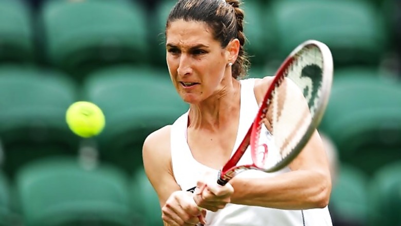Razzano stuns Kuznetsova in round one at California
