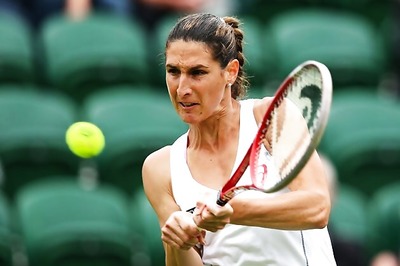 Razzano stuns Kuznetsova in round one at California