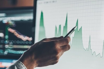 This Multibagger Textile Stock Doubles Investors’ Money In One Year
