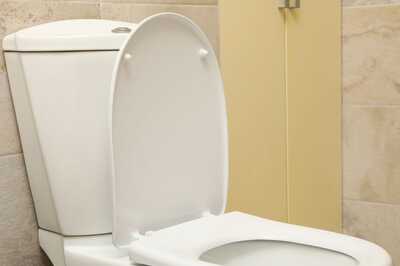 Doctor Reveals Why You Need To Close The Lid Before Flushing