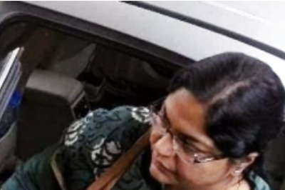 Transactions of IAS Officer Pooja Singhal to be Scanned in PMLA Case