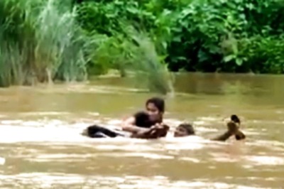 Woman in Andhra Pradesh Wades Through River to Write Exam