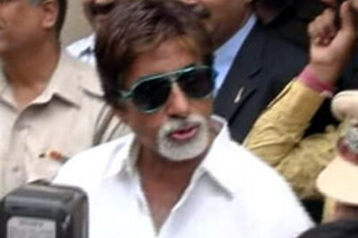 Bachchan slept with loaded gun under pillow