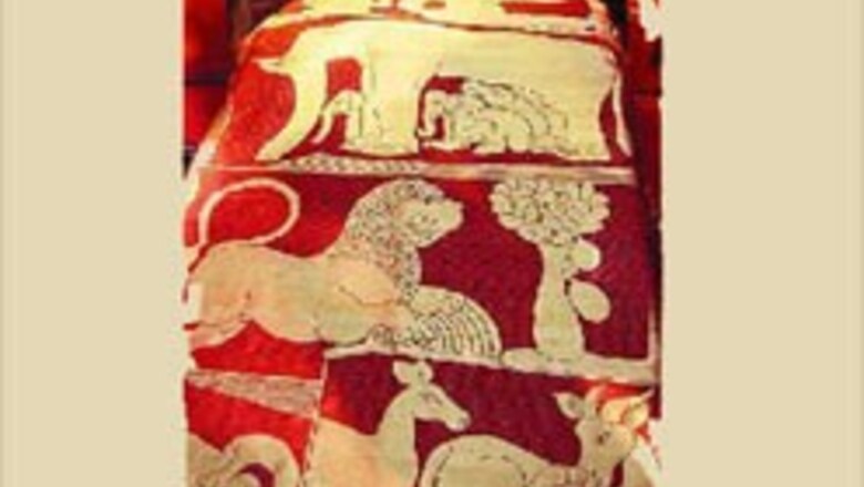 The world's longest saree is here