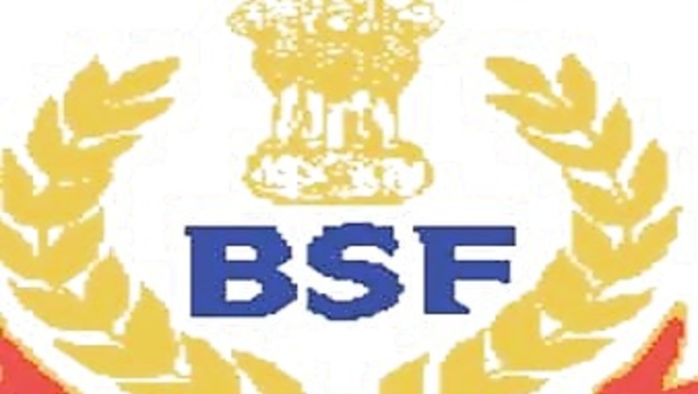 BSF 'mahila' troops sets off for unique camel safari along India-Pakistan border