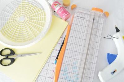 How to Make a Paper Dahlia