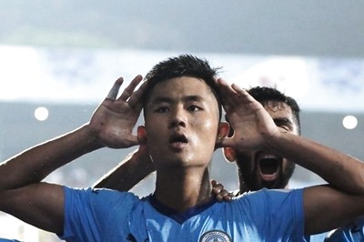 ISL 2023-24: Happy Homecoming for Mumbai City FC With 2-1 Win Over Kerala Blasters