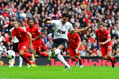 RVP penalty sinks Liverpool at Anfiled