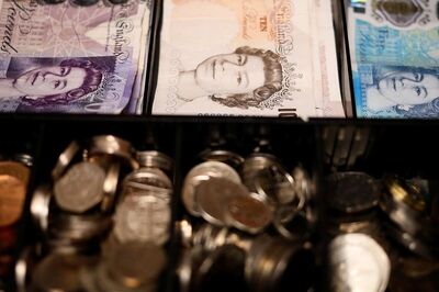British Public Debt Tops 2 Trillion Pounds for First Time Due to Covid-19