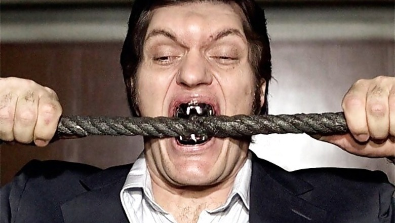 Actor Richard Kiel, famous for his role as the Bond villain Jaws, dies at 74