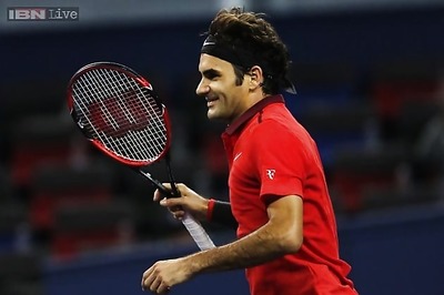 Roger Federer wins thriller at Shanghai Masters