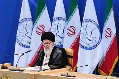Iran's supreme leader 'likes' Facebook despite ban