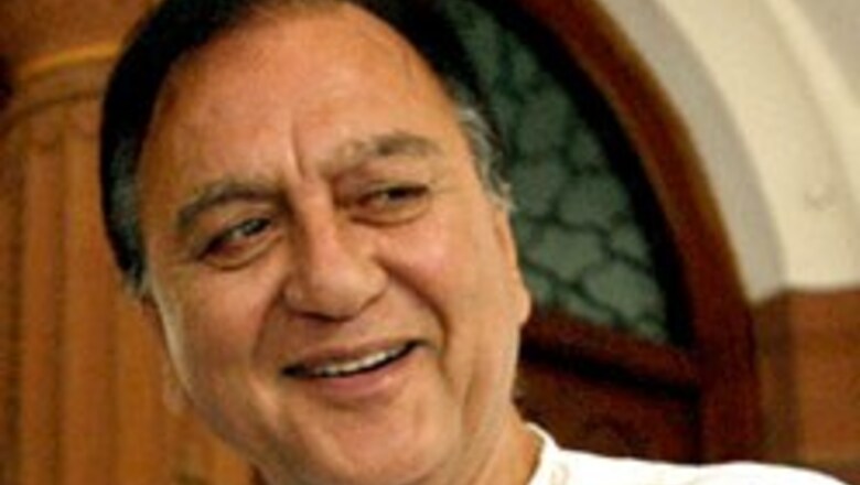 Sunil Dutt's home in illegal occupation list