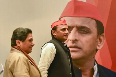Maya Pins Blame for Poll Defeat on Akhilesh, Says SP Didn't Even Get Votes From Its Yadav Vote Bank