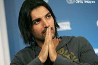 John Abraham to act in and co-produce 1-800-Love