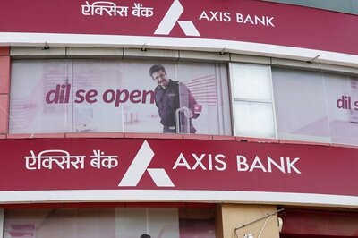 Axis Bank Hikes Monthly Minimum Balance, Cheque Book, Other Service Charges; Details Here
