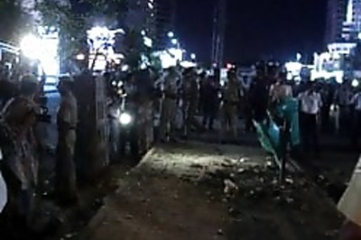 Timely intervention of 4 policemen prevented sixth blast