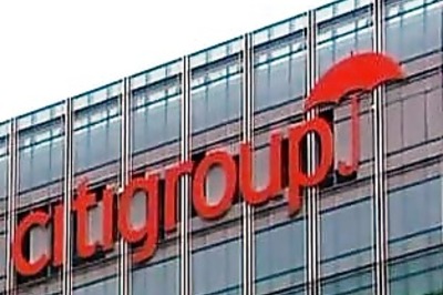 Citigroup clocks profit, on road to recovery