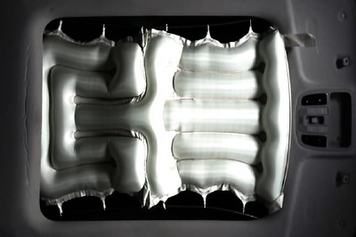 Hyundai Develops Panoramic Sunroof Airbag For Rollover Accident [Video]