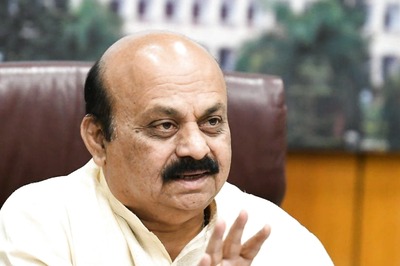 Government Employees Set to Go on Strike in Karnataka, CM Attempts to Assuage Concerns