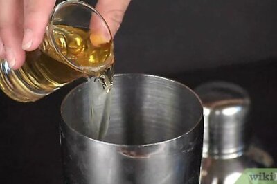 How to Make a Whiskey Sour