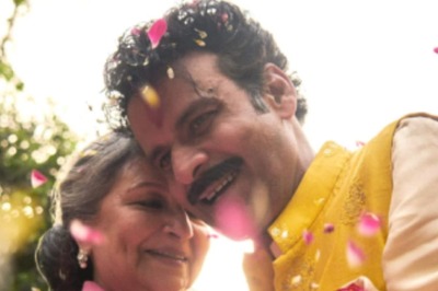 Sharmila Tagore Calls Bollywood 'Slightly Ageist', Says 'Scripts Are Written for Amitabh Bachchan, Anupam Kher but...'