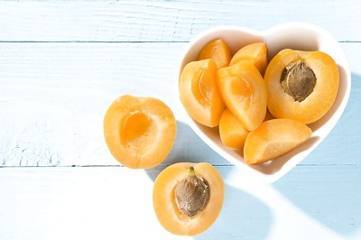 Taking High Doses of Apricot Kernel Extract Could be Lethal